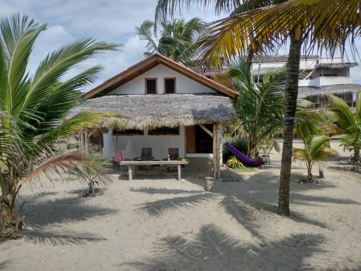 Beach Front Bungalows At The Coconut 카노아 외부 사진