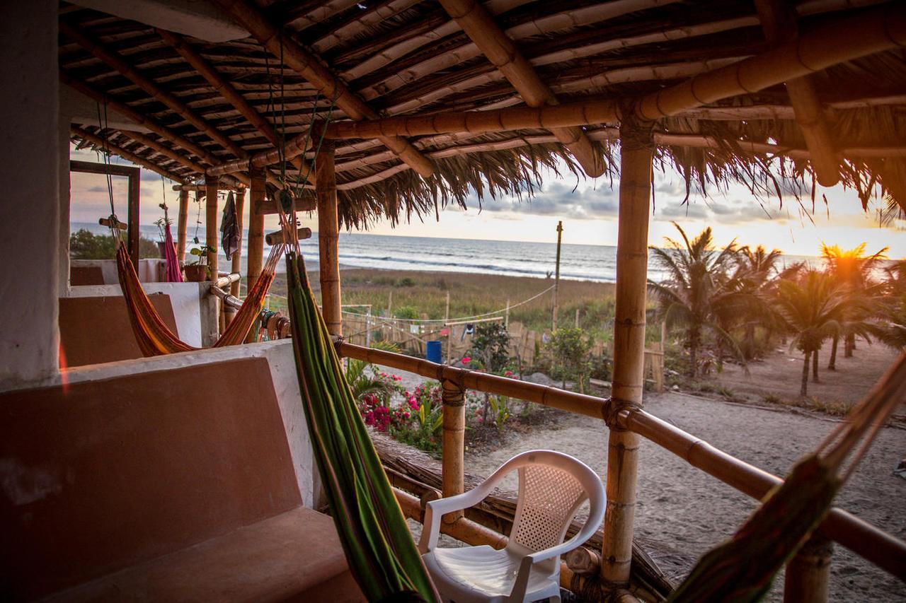 Beach Front Bungalows At The Coconut 카노아 외부 사진